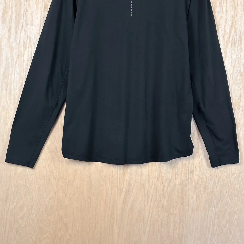 Lululemon Long Sleeve Crewneck - Picture 7 of 8